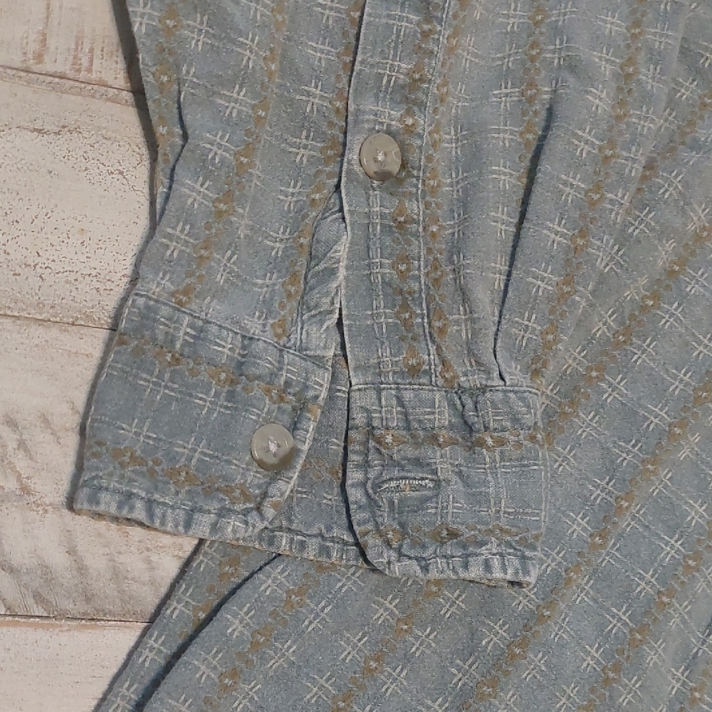 Woolrich Light Green Patterned Button-Down Shirt - image 5